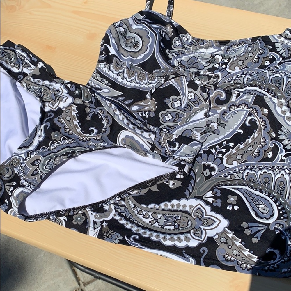 Lands End Tankini with bottoms